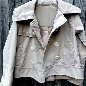 Lululemon Coco Softshell size 8